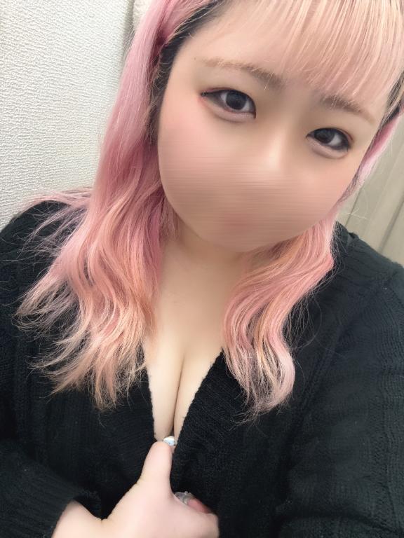 出勤しました<img class="emojione" alt="🎀" title=":ribbon:" src="https://fuzoku.jp/assets/img/emojione/1f380.png"/>