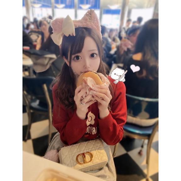 <img class="emojione" alt="💖" title=":sparkling_heart:" src="https://fuzoku.jp/assets/img/emojione/1f496.png"/>