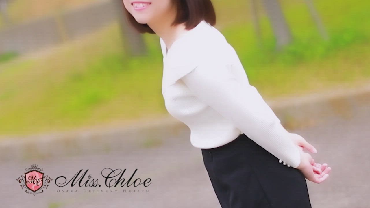 双葉 遥動画