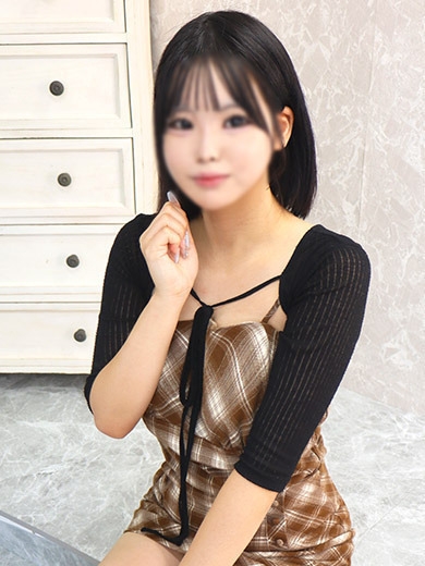 夢月あいな