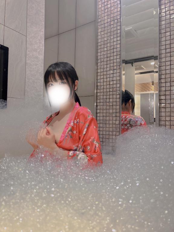 もこもこ<img class="emojione" alt="🛀" title=":bath:" src="https://fuzoku.jp/assets/img/emojione/1f6c0.png"/>