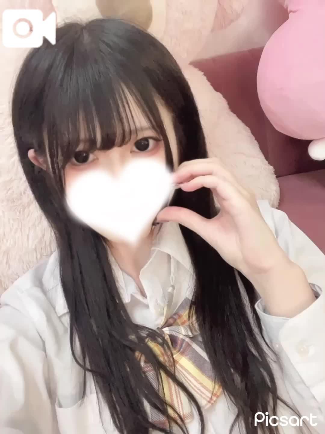 🤍 おはよ〜<img class="emojione" alt="🐾" title=":feet:" src="https://fuzoku.jp/assets/img/emojione/1f43e.png"/>