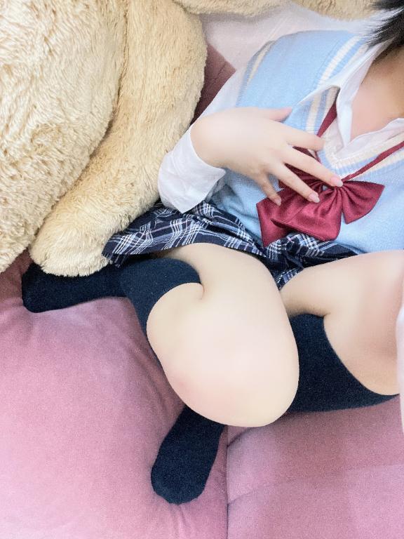 お休み頂きます…。