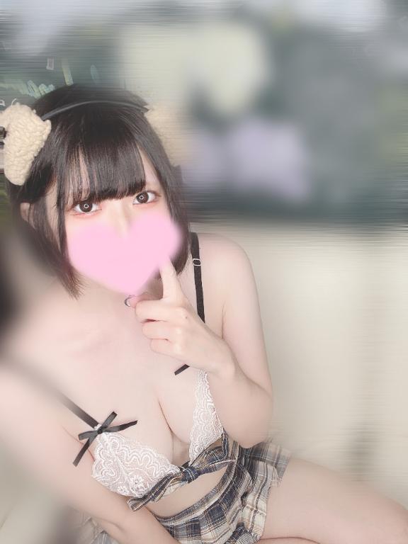 🤍 今日も1日<img class="emojione" alt="👏🏻" title=":clap_tone1:" src="https://fuzoku.jp/assets/img/emojione/1f44f-1f3fb.png"/>
