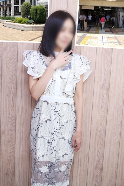 せりな
