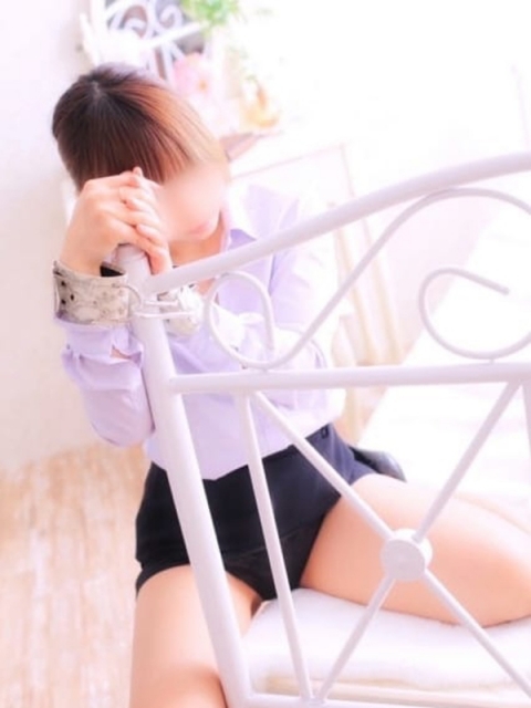 白鷹一妃女王