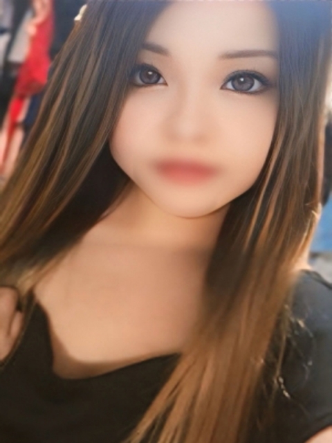 新人みか