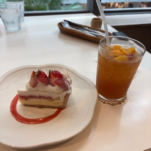 明日は予定通り出勤です<img class="emojione" alt="🐾" title=":feet:" src="https://fuzoku.jp/assets/img/emojione/1f43e.png"/>