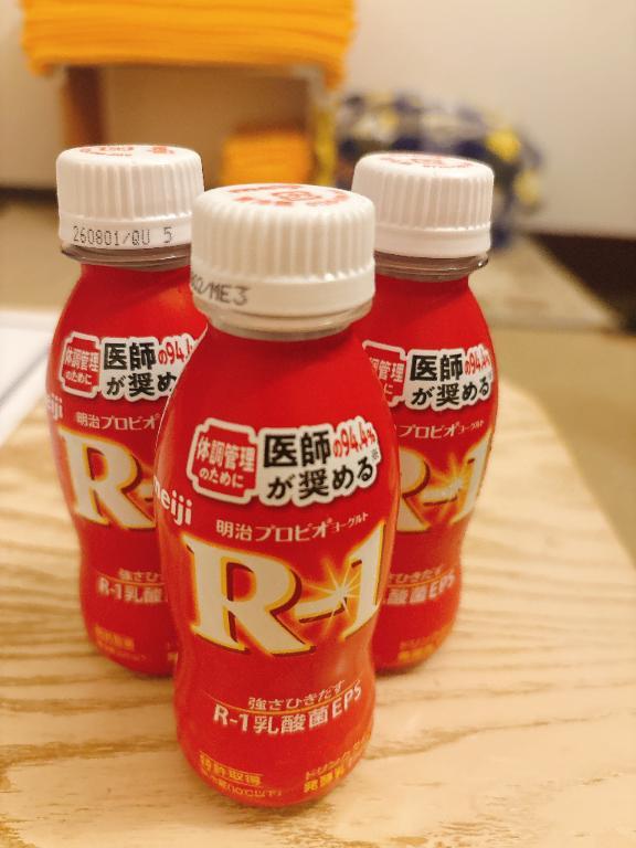あずです