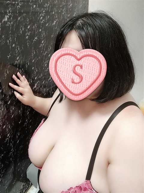 ここあ☆反則級神乳！エロ癒し姫