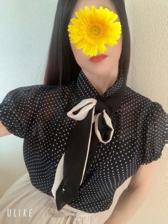 出勤いたしました<img class="emojione" alt="😘" title=":kissing_heart:" src="https://fuzoku.jp/assets/img/emojione/1f618.png"/>