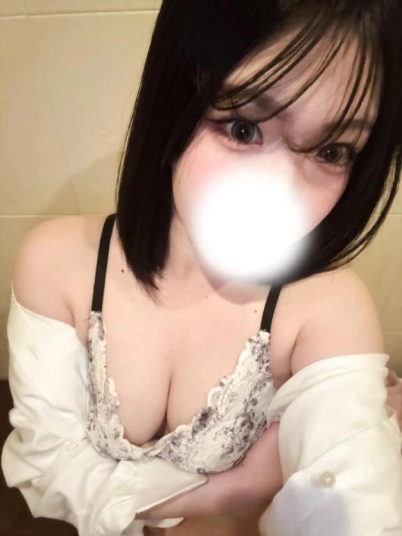 3日目<img class="emojione" alt="🌼" title=":blossom:" src="https://fuzoku.jp/assets/img/emojione/1f33c.png"/>