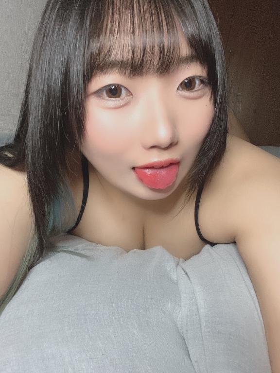 1日の締めに…<img class="emojione" alt="🤤" title=":drooling_face:" src="https://fuzoku.jp/assets/img/emojione/1f924.png"/>🤍