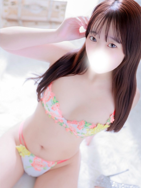 えみり