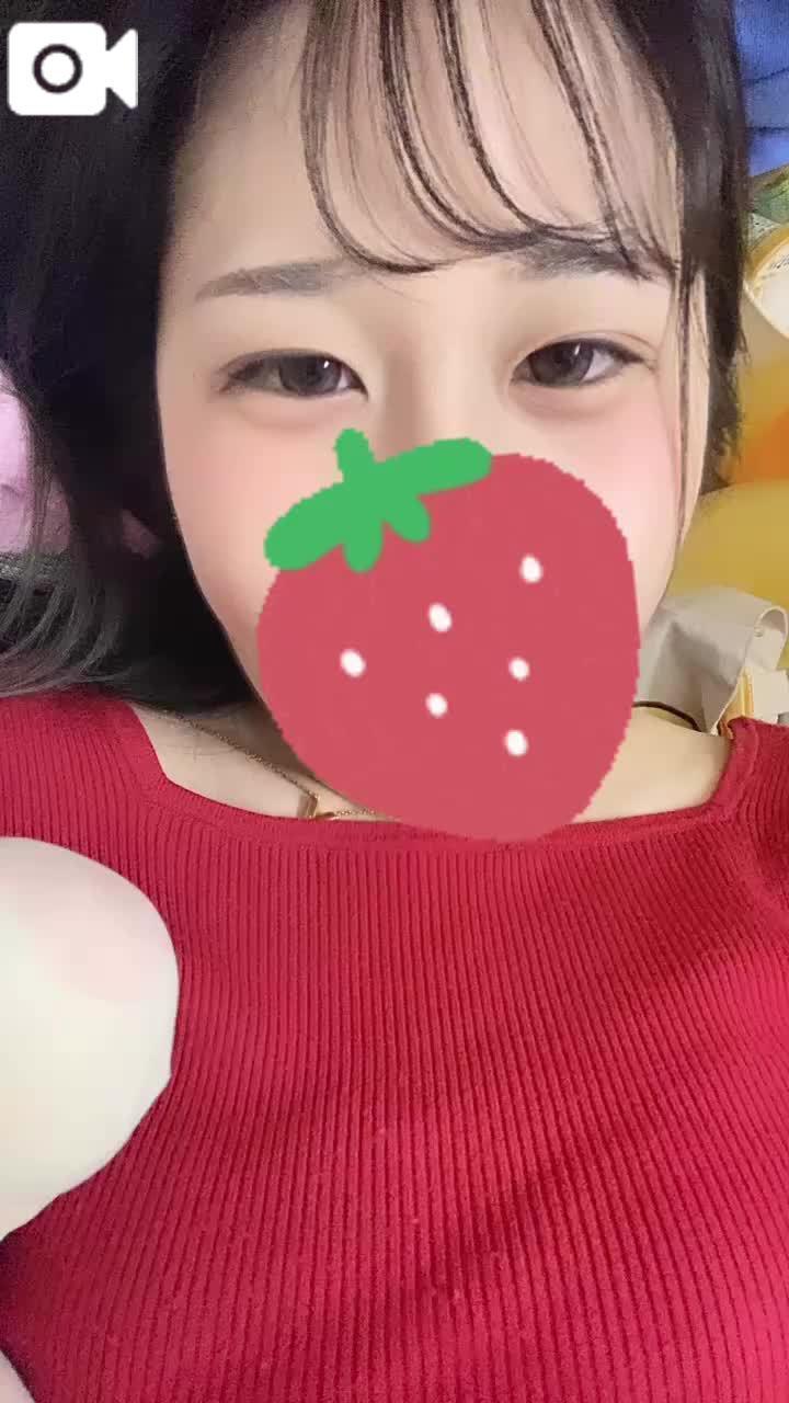 出勤してるよ(<img class="emojione" alt="🍓" title=":strawberry:" src="https://fuzoku.jp/assets/img/emojione/1f353.png"/>)