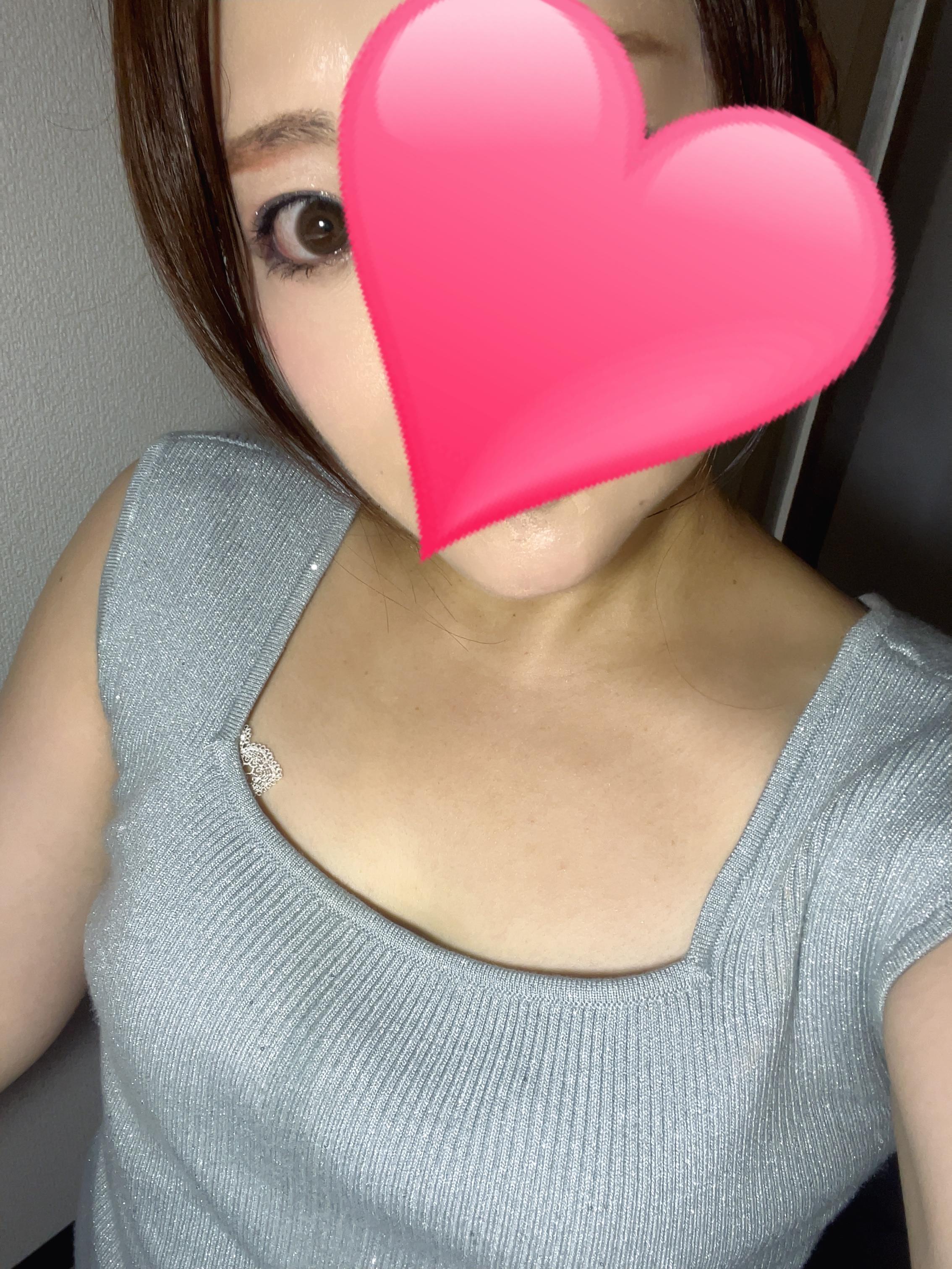 汗だく<img class="emojione" alt="☺️" title=":relaxed:" src="https://fuzoku.jp/assets/img/emojione/263a.png"/><img class="emojione" alt="❤️" title=":heart:" src="https://fuzoku.jp/assets/img/emojione/2764.png"/>‍<img class="emojione" alt="🔥" title=":fire:" src="https://fuzoku.jp/assets/img/emojione/1f525.png"/>