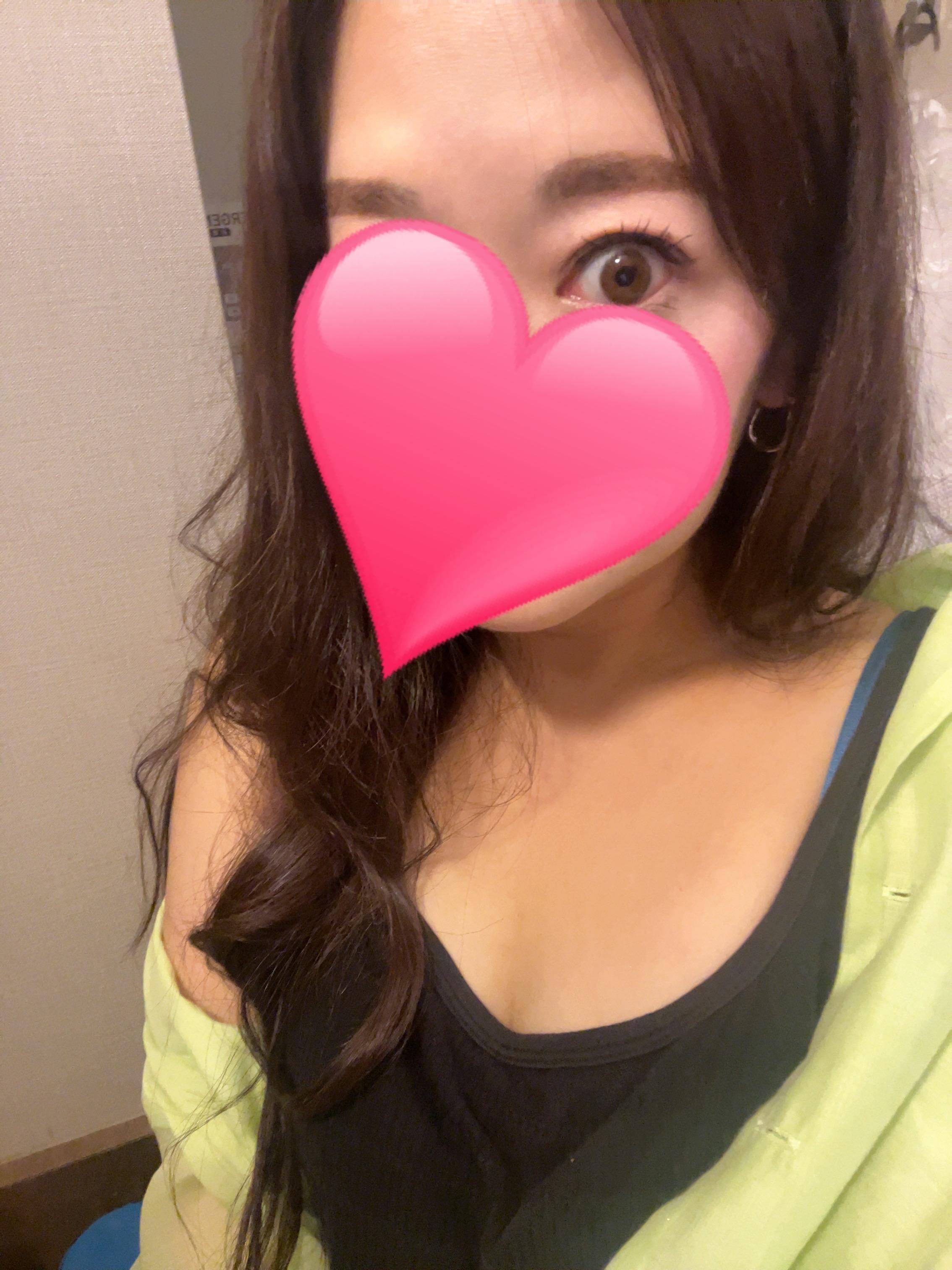 後輩ちゃん<img class="emojione" alt="☺️" title=":relaxed:" src="https://fuzoku.jp/assets/img/emojione/263a.png"/>🩷