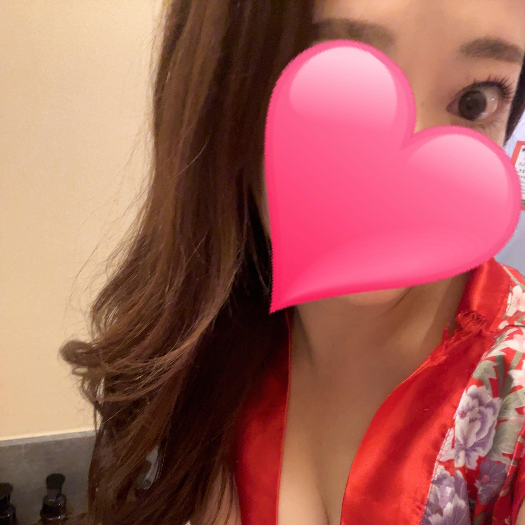 テニス<img class="emojione" alt="☺️" title=":relaxed:" src="https://fuzoku.jp/assets/img/emojione/263a.png"/>♡