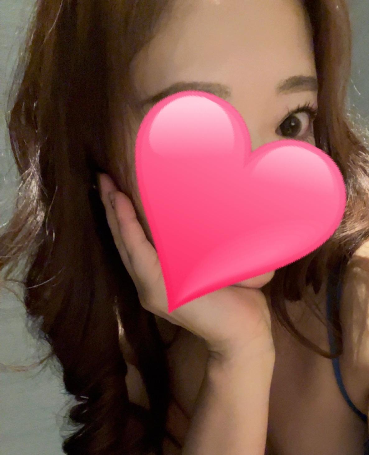 ステッカー<img class="emojione" alt="🐈" title=":cat2:" src="https://fuzoku.jp/assets/img/emojione/1f408.png"/>&zwj;<img class="emojione" alt="⬛" title=":black_large_square:" src="https://fuzoku.jp/assets/img/emojione/2b1b.png"/><img class="emojione" alt="🖤" title=":black_heart:" src="https://fuzoku.jp/assets/img/emojione/1f5a4.png"/>