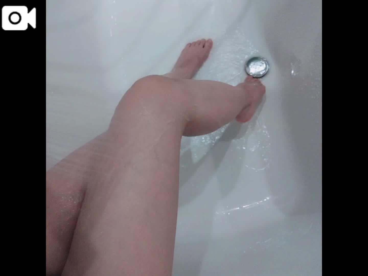 (｡･･)ﾉぉはょぅ♪