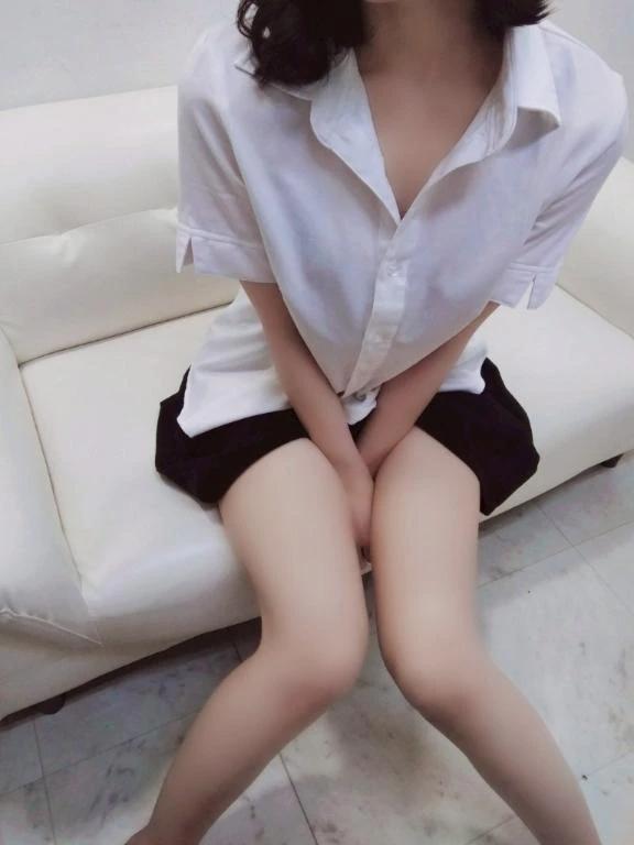 (&sup;'-'&cap;)ｼｭｯ