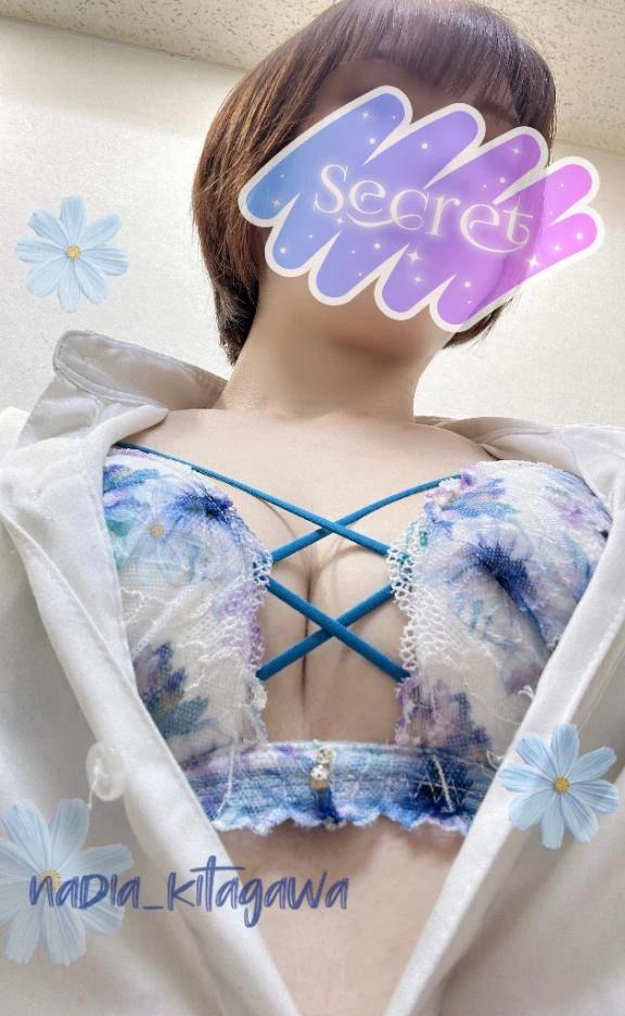 <img class="emojione" alt="🈳" title=":u7a7a:" src="https://fuzoku.jp/assets/img/emojione/1f233.png"/>15時40分〜