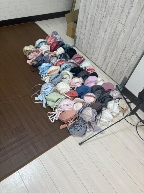 大量の下着…