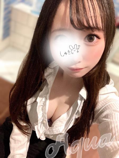 肉食な新入社員の話🫢<img class="emojione" alt="❤️" title=":heart:" src="https://fuzoku.jp/assets/img/emojione/2764.png"/>