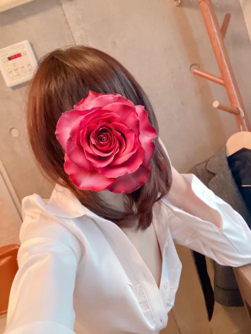 おはようございます<img class="emojione" alt="☀️" title=":sunny:" src="https://fuzoku.jp/assets/img/emojione/2600.png"/><img class="emojione" alt="🌈" title=":rainbow:" src="https://fuzoku.jp/assets/img/emojione/1f308.png"/>