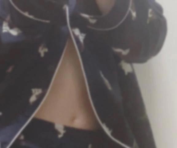 居てるよ <img class="emojione" alt="👀" title=":eyes:" src="https://fuzoku.jp/assets/img/emojione/1f440.png"/> 🩵
