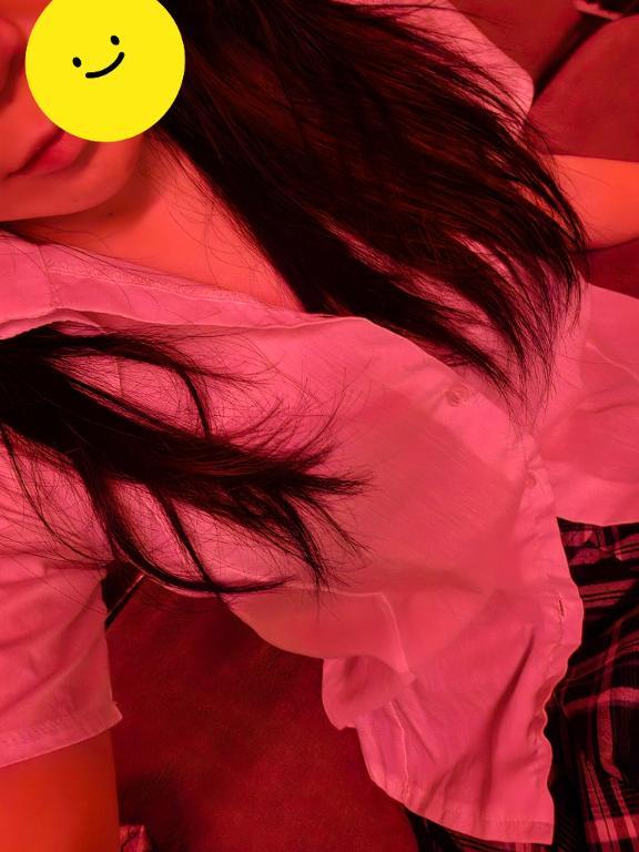 🤍<img class="emojione" alt="💖" title=":sparkling_heart:" src="https://fuzoku.jp/assets/img/emojione/1f496.png"/>ハーフ