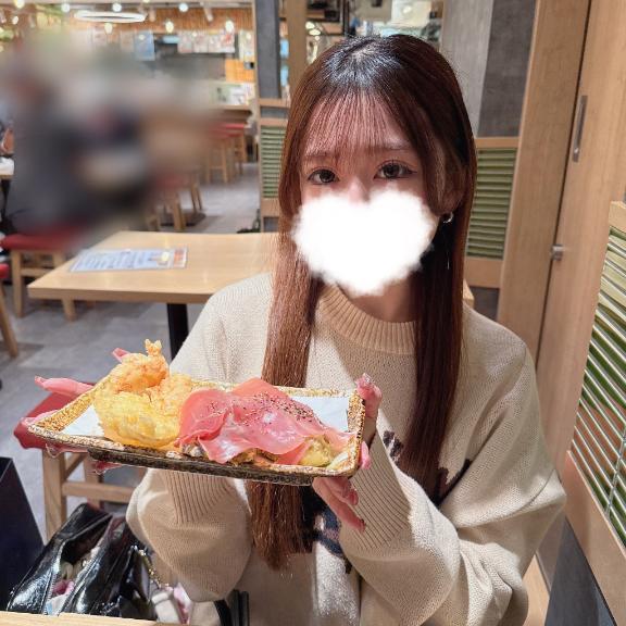 休日は<img class="emojione" alt="🎀" title=":ribbon:" src="https://fuzoku.jp/assets/img/emojione/1f380.png"/>