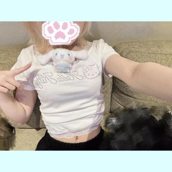 ガチャガチャコーナー徘徊女
