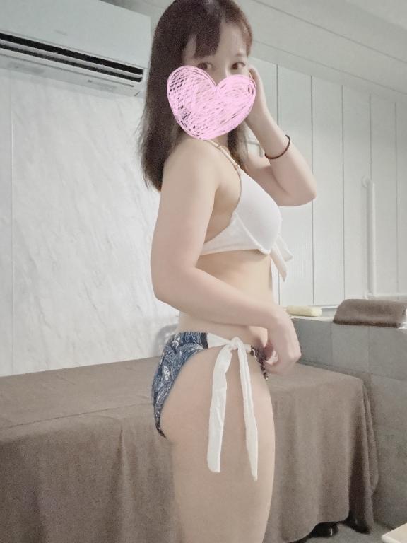 水着<img class="emojione" alt="👙" title=":bikini:" src="https://fuzoku.jp/assets/img/emojione/1f459.png"/>追加