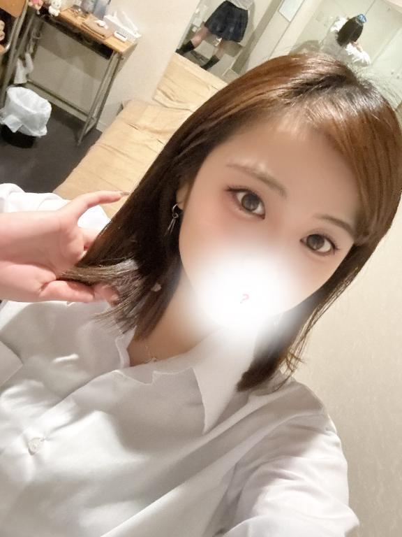 てくてく<img class="emojione" alt="🚶" title=":person_walking:" src="https://fuzoku.jp/assets/img/emojione/1f6b6.png"/>‍<img class="emojione" alt="♂️" title=":male_sign:" src="https://fuzoku.jp/assets/img/emojione/2642.png"/>