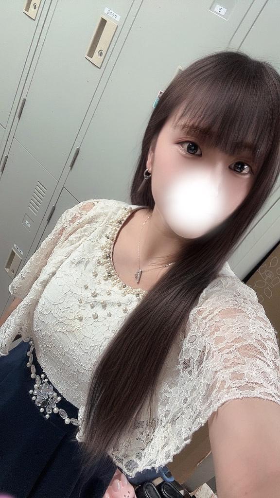 明日のお兄ちゃん、誰かな〜？🫣<img class="emojione" alt="💕" title=":two_hearts:" src="https://fuzoku.jp/assets/img/emojione/1f495.png"/>