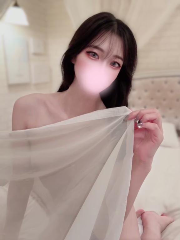 本日出勤<img class="emojione" alt="💕" title=":two_hearts:" src="https://fuzoku.jp/assets/img/emojione/1f495.png"/>
