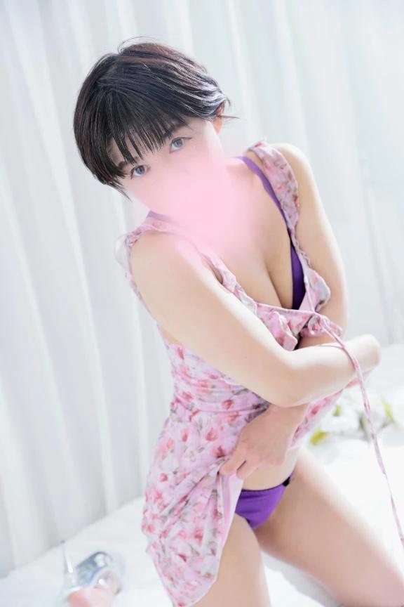 <img class="emojione" alt="🌸" title=":cherry_blossom:" src="https://fuzoku.jp/assets/img/emojione/1f338.png"/>本日17時から会えます<img class="emojione" alt="☺️" title=":relaxed:" src="https://fuzoku.jp/assets/img/emojione/263a.png"/><img class="emojione" alt="✨" title=":sparkles:" src="https://fuzoku.jp/assets/img/emojione/2728.png"/>見つけてくれたあなたへ<img class="emojione" alt="💕" title=":two_hearts:" src="https://fuzoku.jp/assets/img/emojione/1f495.png"/>