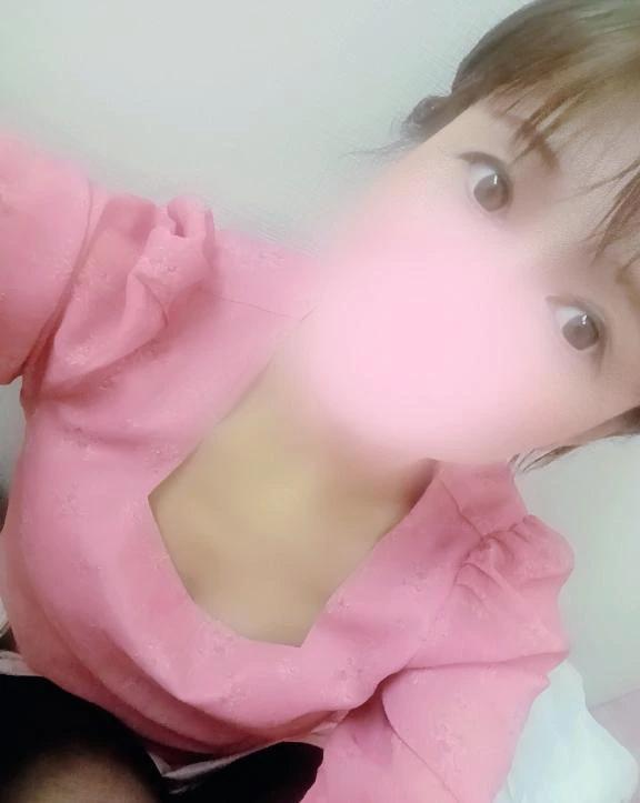 <img class="emojione" alt="🌸" title=":cherry_blossom:" src="https://fuzoku.jp/assets/img/emojione/1f338.png"/>本日17時〜深夜1時受付<img class="emojione" alt="🌙" title=":crescent_moon:" src="https://fuzoku.jp/assets/img/emojione/1f319.png"/>今日会える時間を楽しみにしています<img class="emojione" alt="☺️" title=":relaxed:" src="https://fuzoku.jp/assets/img/emojione/263a.png"/><img class="emojione" alt="✨" title=":sparkles:" src="https://fuzoku.jp/assets/img/emojione/2728.png"/>