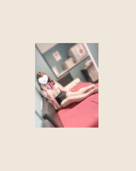 <img class="emojione" alt="🏷️" title=":label:" src="https://fuzoku.jp/assets/img/emojione/1f3f7.png"/> なんで<img class="emojione" alt="⁉️" title=":interrobang:" src="https://fuzoku.jp/assets/img/emojione/2049.png"/>