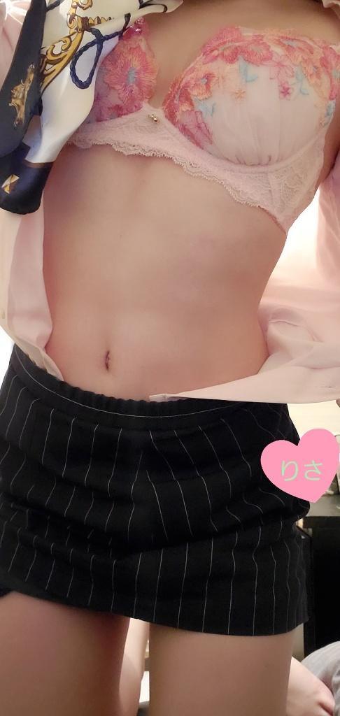 憧れの日傘<img class="emojione" alt="😟" title=":worried:" src="https://fuzoku.jp/assets/img/emojione/1f61f.png"/>