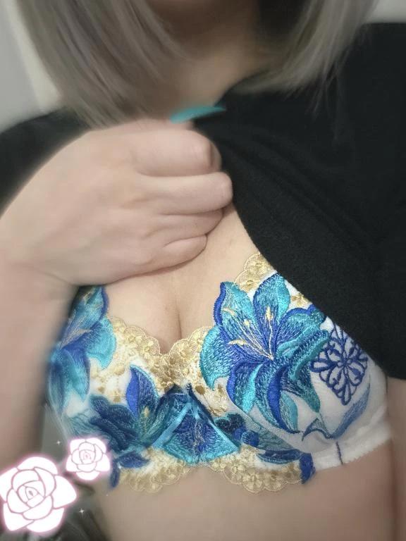 ❯❯ 今日から<img class="emojione" alt="🛁" title=":bathtub:" src="https://fuzoku.jp/assets/img/emojione/1f6c1.png"/>