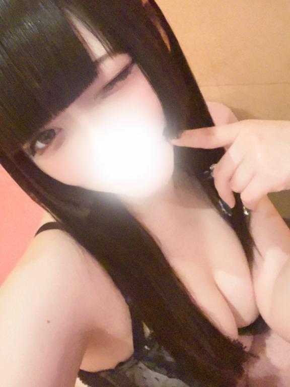 おはよ<img class="emojione" alt="☀️" title=":sunny:" src="https://fuzoku.jp/assets/img/emojione/2600.png"/>