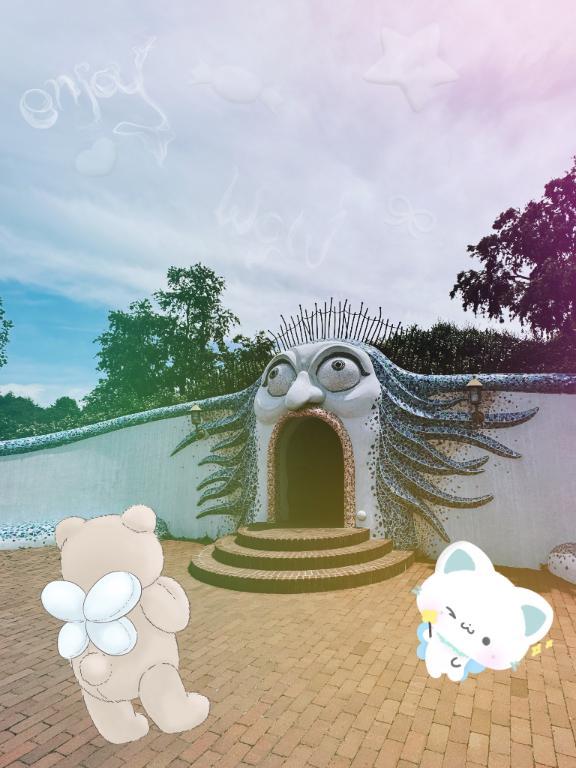 ども<img class="emojione" alt="✋" title=":raised_hand:" src="https://fuzoku.jp/assets/img/emojione/270b.png"/>