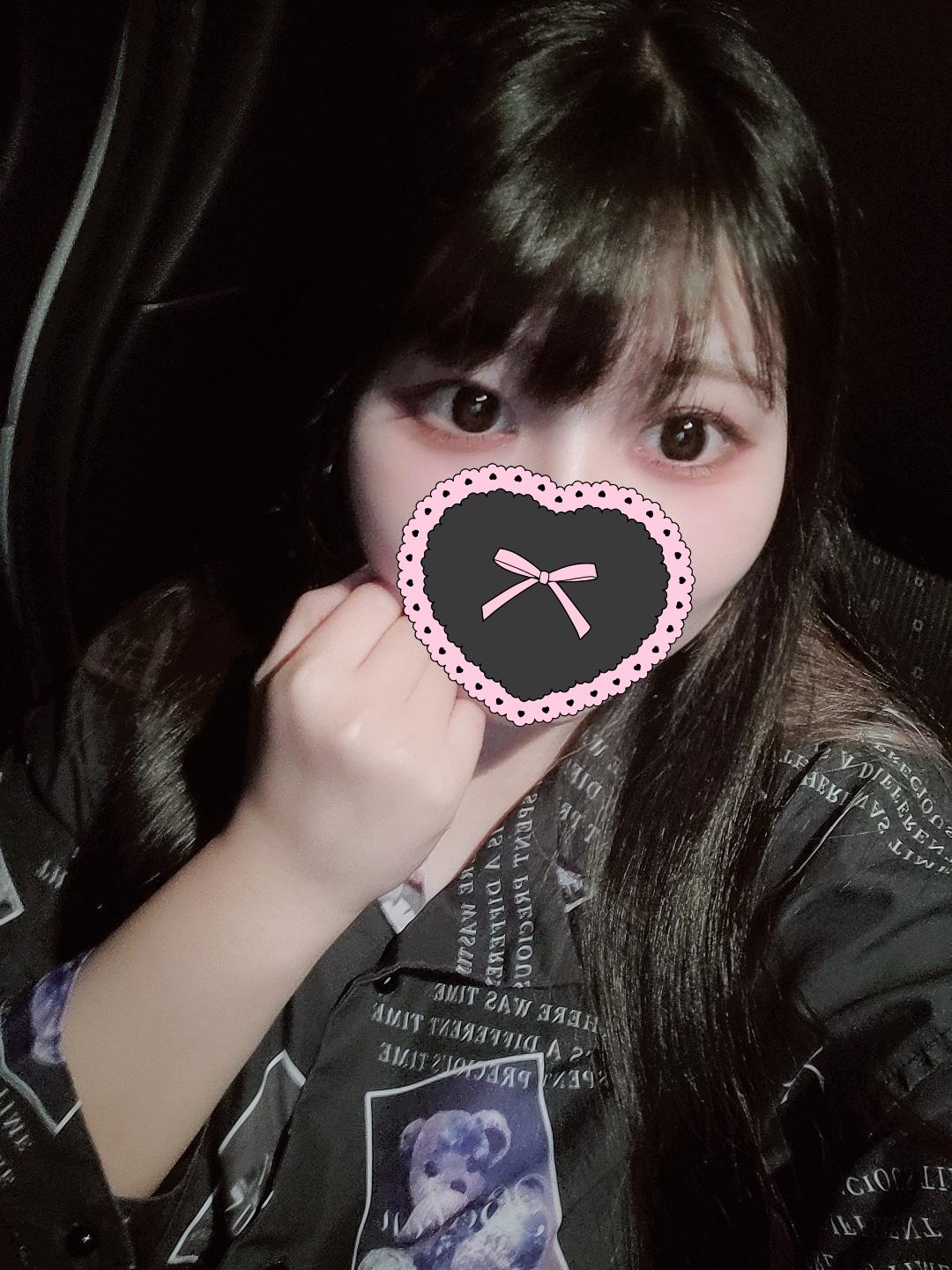 肌寒いから&hellip;🥺
