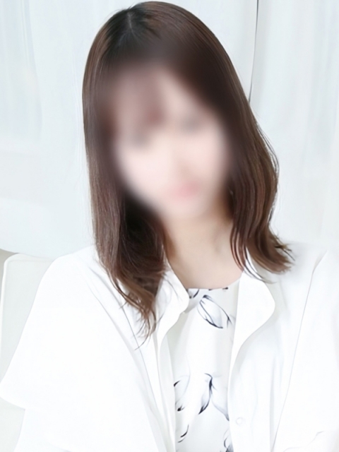 みいな