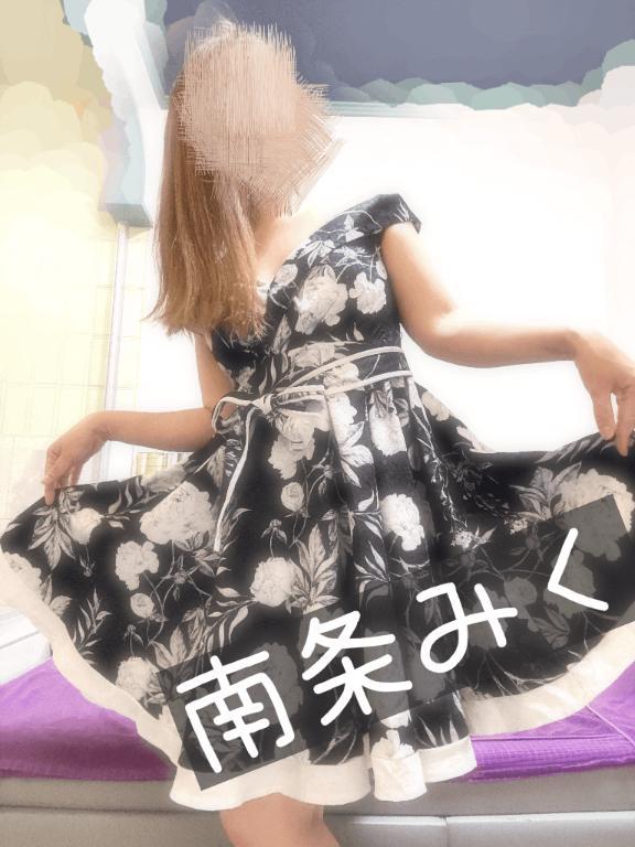 満員御礼<img class="emojione" alt="🙇" title=":person_bowing:" src="https://fuzoku.jp/assets/img/emojione/1f647.png"/>‍<img class="emojione" alt="♀️" title=":female_sign:" src="https://fuzoku.jp/assets/img/emojione/2640.png"/>