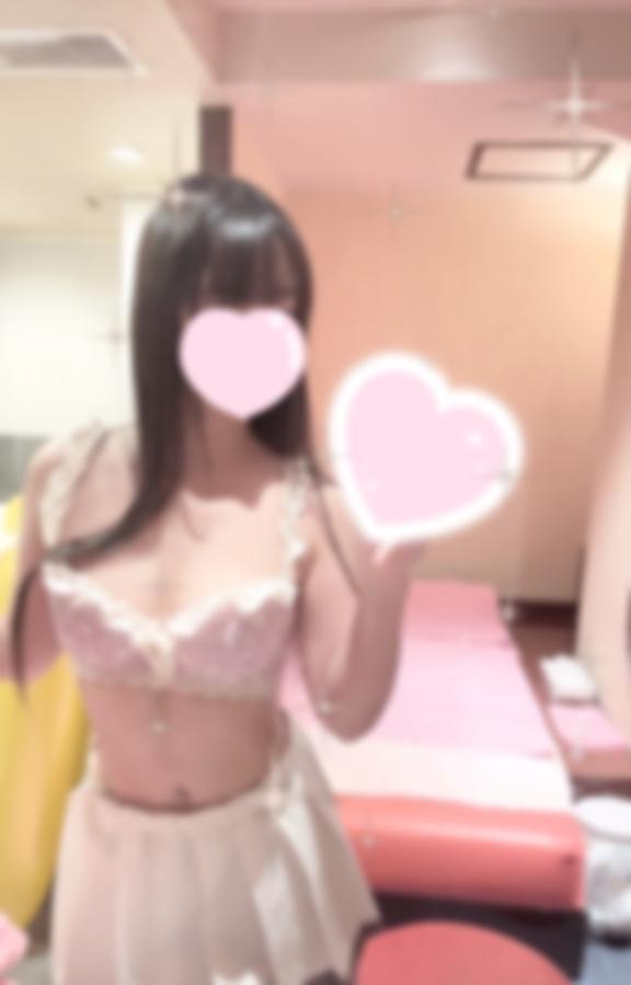 <img class="emojione" alt="🈵" title=":u6e80:" src="https://fuzoku.jp/assets/img/emojione/1f235.png"/>