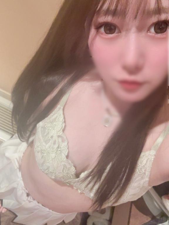 今日も<img class="emojione" alt="❤️" title=":heart:" src="https://fuzoku.jp/assets/img/emojione/2764.png"/>