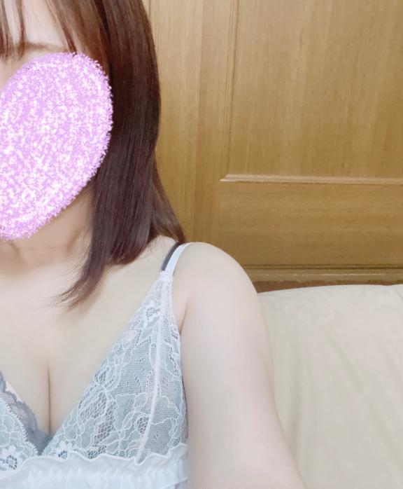 おはよう<img class="emojione" alt="☀️" title=":sunny:" src="https://fuzoku.jp/assets/img/emojione/2600.png"/>